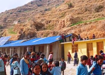 गाउँपालिकाका अध्यक्षले ताला लगाएपछि विद्यालयको परीक्षा स्थगित