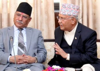माओवादीले फिर्ता लियो समर्थन, ओली नेतृत्वको सरकार अल्पमतमा
