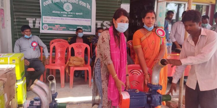 भोक्राहामा कृषि सामग्री वितरण