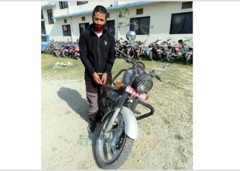 मोटरसाइकल चोरीमा  रामधुनीका उमेश पक्राउ