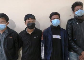 मोटरसाईकल चोरी गर्ने चार पक्राउ