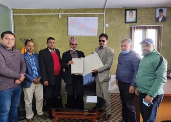 इनरूवामा भूमिहीन सुकुम्बासीलाई जग्गा वितरण गर्न सम्झौता