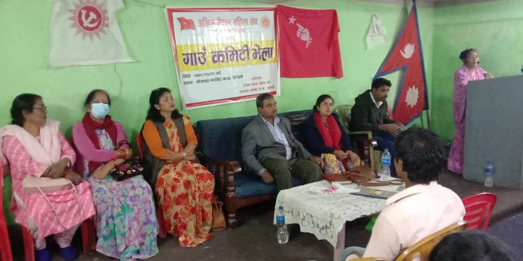 भोक्राहा नरसिंह गाउँकमिटिले गर्याे अखिल नेपाल महिला संघ विस्तार