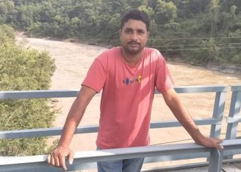 नेकपा एमालेका सचिव हात्तिम अंसारीले गरे महाशिवरात्रिकाे शुभकामना व्यक्त