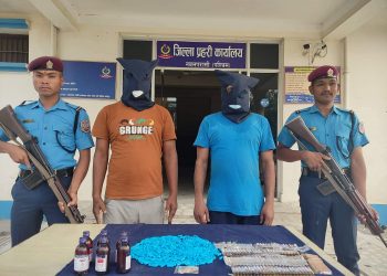 ठुलो मात्रामा लागु औषध सहित दुई जना नवलपरासी प्रहरीको फन्दामा !