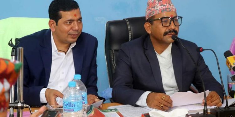 इटहरीको कार्यपालिका बैठकमा सार्वजनिक महत्वका विषय र समस्याहरुको उठान