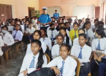 सवारी दुर्घटना न्यूनिकरण गर्न विद्यार्थीहरूलाई ट्राफिक सचेतना