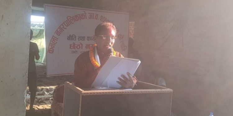 मेयर यादवलाई पहिलो गाँसमै ढुँगा 