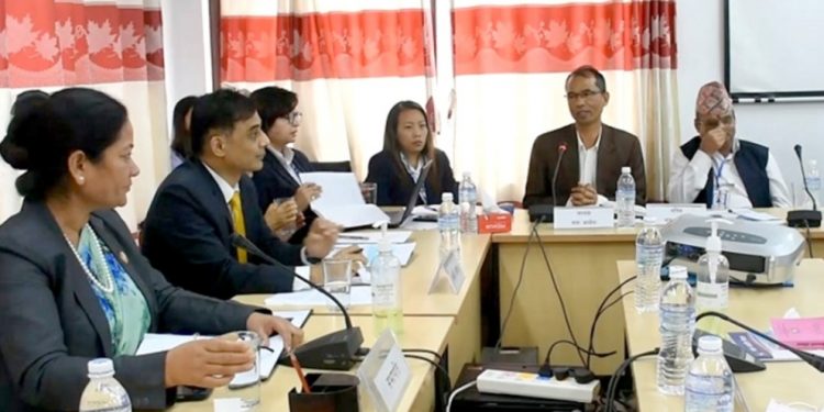 थारू बस्तीमा गलत नियतले धार्मिक हस्तक्षेप