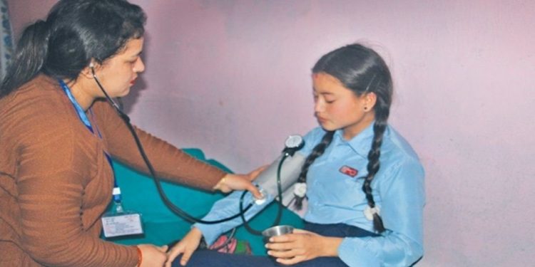 स्थानीय तहका २३२ विद्यालयमा ‘स्कुल नर्स’