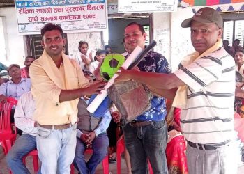 सरस्वती माविमा शैक्षिक सामग्री वितरण