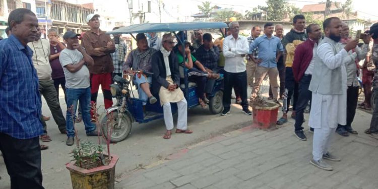 स्वतन्त्र उम्मेदवार डा.खालिदलाई विश्रलेषक खतिवडाको सहयोग