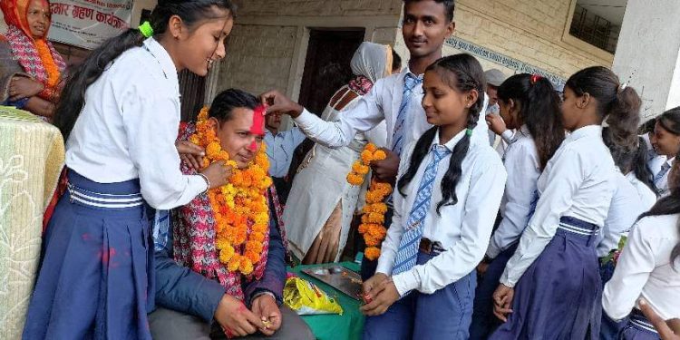 सरस्वती माविमा नयाँ विद्यालय व्यवस्थापन समितिको पदभार ग्रहण