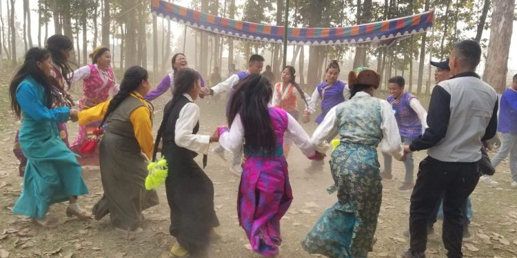 बराहक्षेत्रमा धुमधामसँग मनाइयो, बौद्ध धर्मावलम्बीहरुको २१५० औँ छु मो ह्ये ल्हो ग्याल्पो ल्होसार पर्व