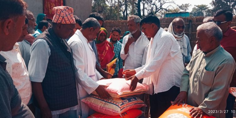 भोक्राहा नरसिंहका अग्नि पीडितलाई राहत