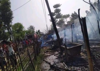 मधुवनमा आगलागी :- पीडित परिवारलाई नगरको राहत