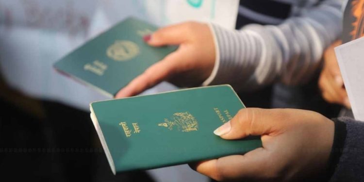 अब ६६ पृष्ठको पासपोर्ट लिन ५ हजार रुपैयाँमात्र तिर्नुपर्ने