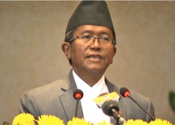 सोसल मिडियामा आफ्नै हाकिमको विरुद्धमा मनपरी