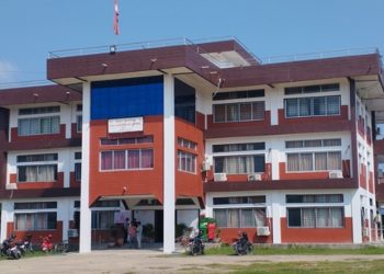 टीकापुरमा कार्यपालिकाको निर्णय उल्ट्याइ दिए हाकिम ?