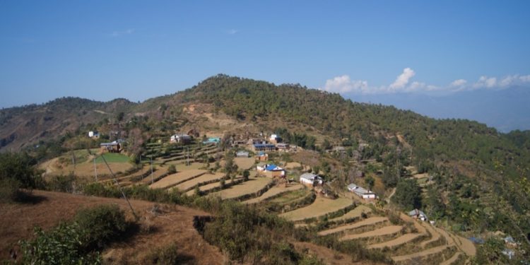 दैलेखका गाउँघर पुरुषविहीन बन्दैँ
