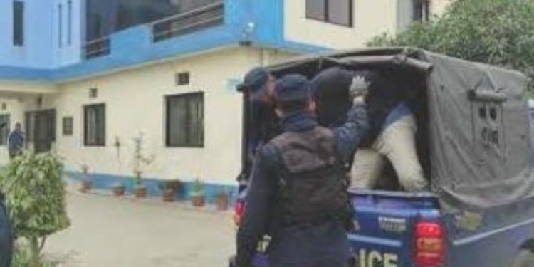 मोटरसाइकल चोरी गरेर भारत पुर्‍याएर नक्कली चेसिस नम्बर लगाई बिक्री गर्ने गिरोह पक्राउ