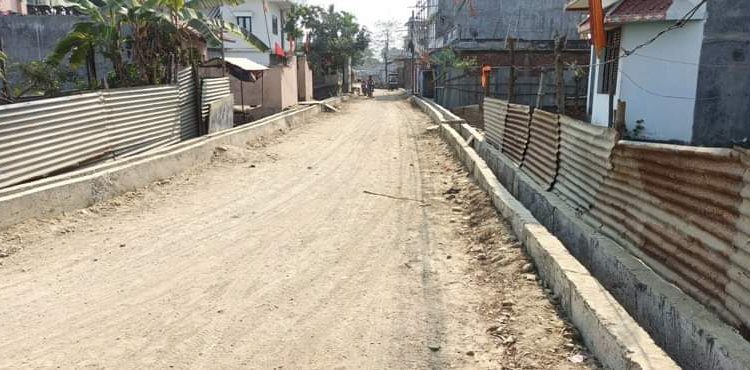 नाला निर्माण र सडकको मर्मत सम्भार भएपछि स्थानीयवासीलाई सहज 