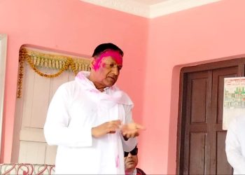 सुनसरीमा होलीलाई विशेष महत्वका साथ मनाउँदै