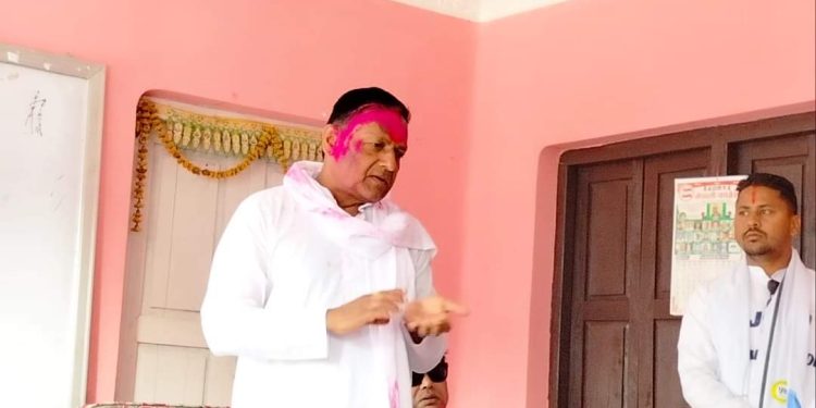 सुनसरीमा होलीलाई विशेष महत्वका साथ मनाउँदै