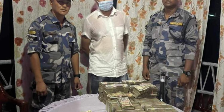 हुन्डिको आशङकामा ईसा अन्सारी पक्राउ