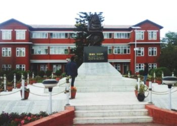 भदौमा एआइजीसहित ९० जना उच्च प्रहरी अधिकृतहरु घर जाँदै