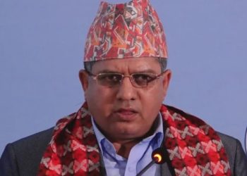 आफूले पदबाट राजीनामा नदिएको स्पष्ट पार्दै मन्त्रालयका सचिव भट्टराई