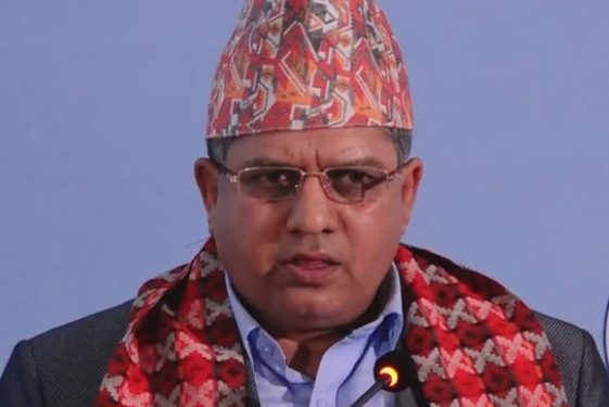 आफूले पदबाट राजीनामा नदिएको स्पष्ट पार्दै मन्त्रालयका सचिव भट्टराई