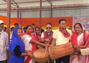 भाेक्राहा नरसिंहमा भव्यताका साथ विश्व आदिवासी दिवस मनाइयाे