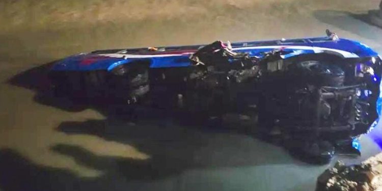 सप्तकोशीमा साँझ खसेको बसबाट २० जनाको सकुशल उद्धार