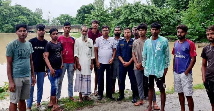 बाढी प्रभावित क्षेत्रको निरन्तर अनुगमनमा अध्यक्ष आजाद सक्रिय