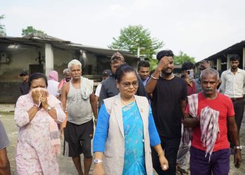 एसियन लेदर र युनाइटेड टनेरिजको अनुगमन