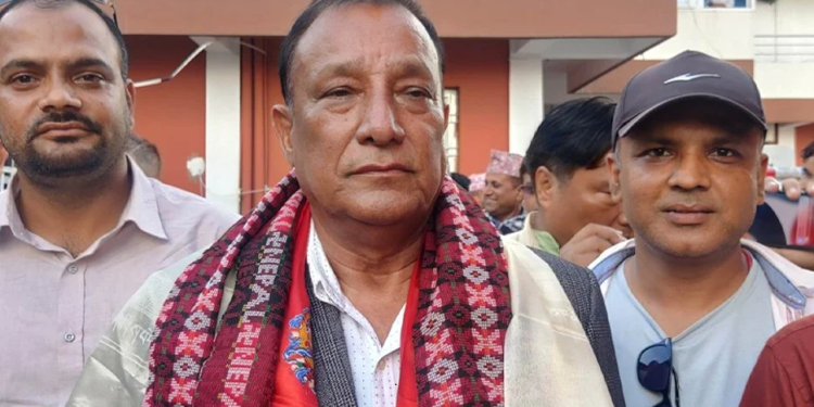 सत्ता पक्षका नेता उद्धव थापालाई गैरकानुनी रूपमा गाडी सुविधा दिने निर्णय