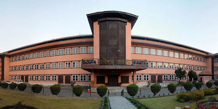 एमाले जग्गा दानको रिट न्यायाधीश श्रेष्ठ र ढुंगानाको इजलासमा