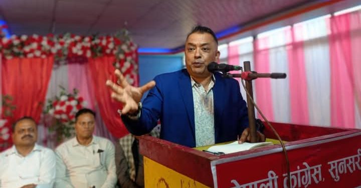 इनरूवामा गर्जिए गगन : जनप्रतिनिधिलाई राम्रा कामको प्रचार गर्न निर्देशन