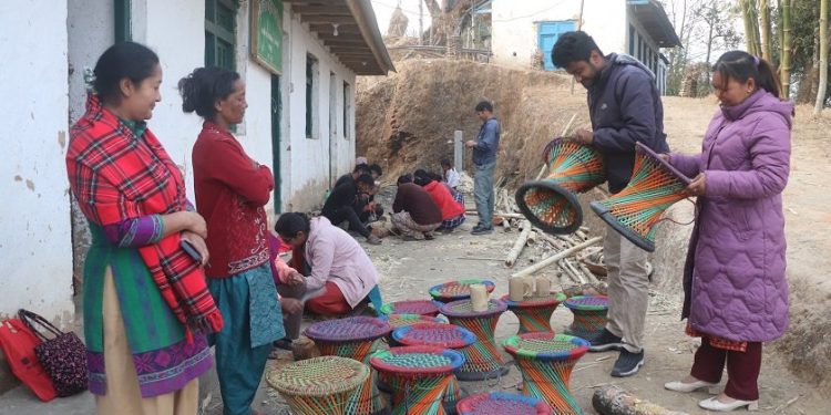 दलित समुदायलाई आत्मनिर्भर बनाउन ‘सीपमूलक तालिम’