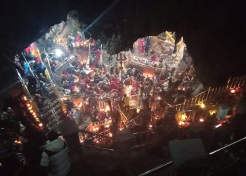 त्रिधार्मिकस्थल हलेसी महिना दिनसम्म लाग्ने ‘बोलबम’ मेलामा अधिकांश दर्शनार्थी भारतीय