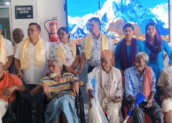 अपाङ्गता रोकथाम तथा पुनर्स्थापना कार्यक्रमअन्तर्गत ह्वीलचेयर र सहायक सामग्री वितरण