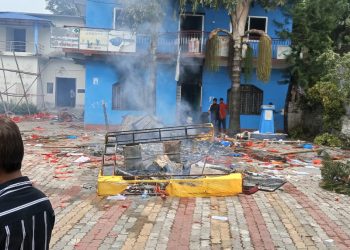 सुनसरीमा जेन–जी आन्दोलन : स्थानीय तहदेखि पार्टी कार्यालयसम्म आगजनी र तोडफोड