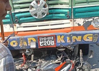 भुटाहा पुलमा ट्रक–मोटरसाइकल ठोक्किँदा एक महिलाको मृत्यु