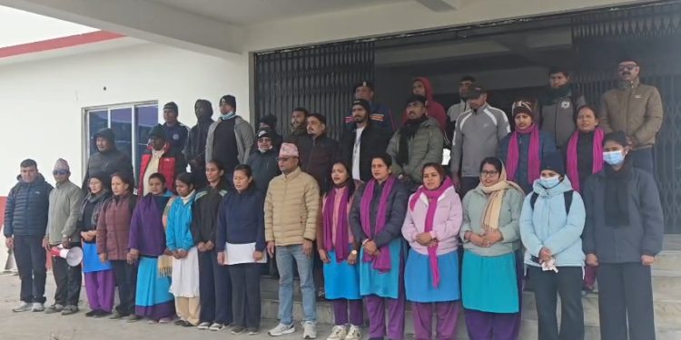 राष्ट्रिय गानसँगै कार्यालय सेवा सुरू गर्दै भोक्राहा नरसिंह गाउँपालिका