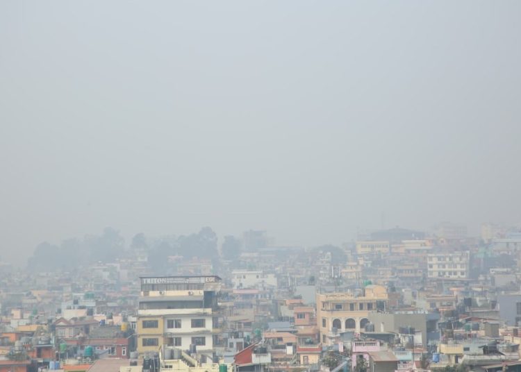 पहाडमा बादल र हल्का वर्षा, तराईका धेरै स्थानमा हुस्सुको सम्भावना