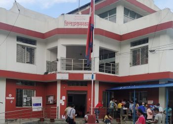 मौन अवधिका कारण मोरङमा होली घरमै मनाउन प्रशासनको आग्रह